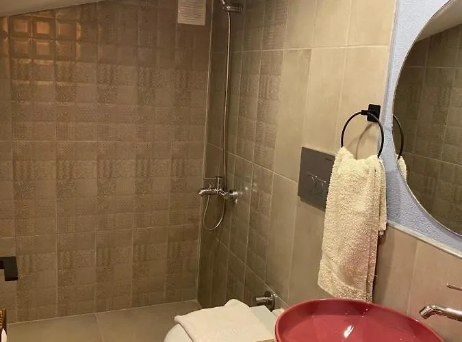 Апартаменти Mirena *