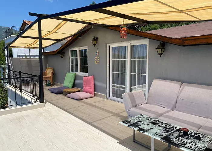 Mirena Апартаменти Каш